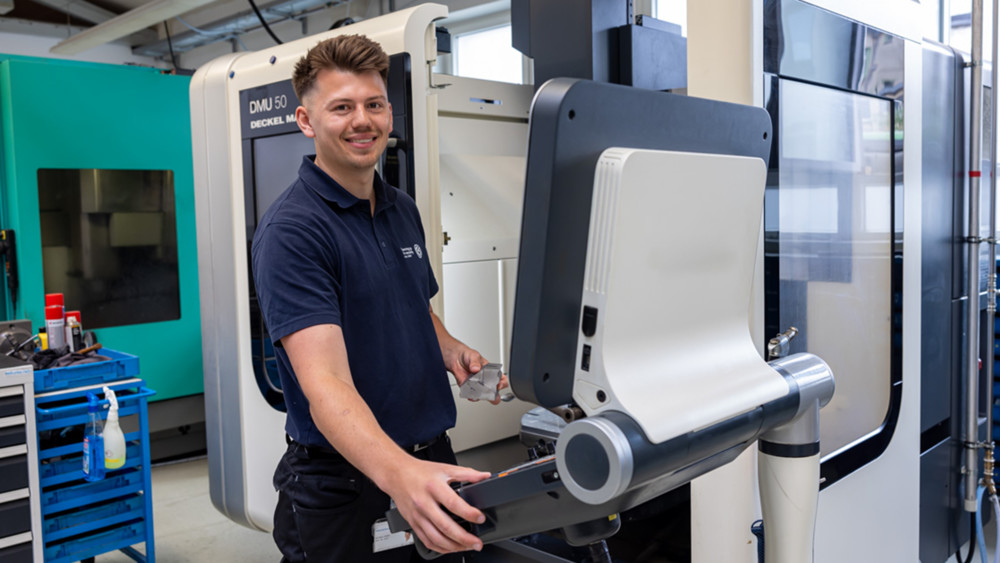 Zerspanungsmechaniker Auszubildender CES Velbert