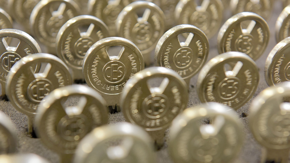 Highly convenient, stable nickel-silver keys by CES Highly convenient, stable nickel-silver keys by CES